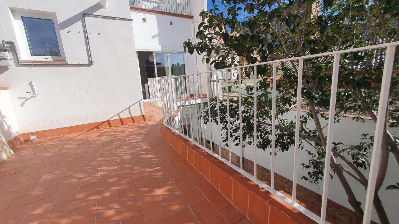 Apartamento Nuevo En Terrassa Centro 外观 照片